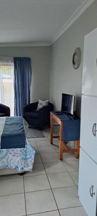The Cottage Unit Bloemfontein Exterior photo